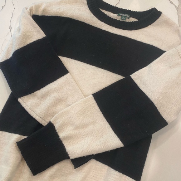 Striped sweater - Picture 2 of 2